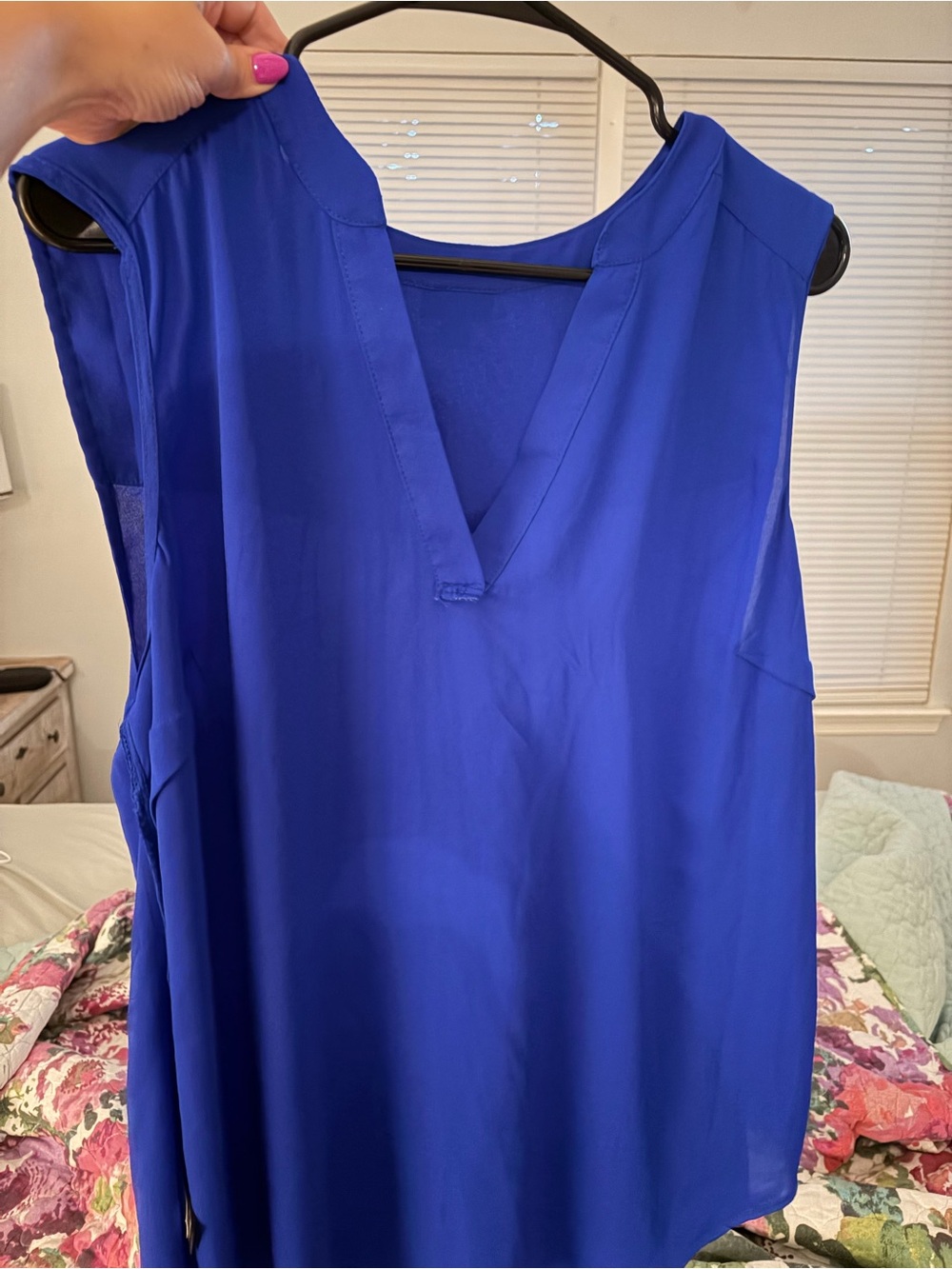Torrid Harper  Sleeveless V-Neck Women's Top in Royal Blue